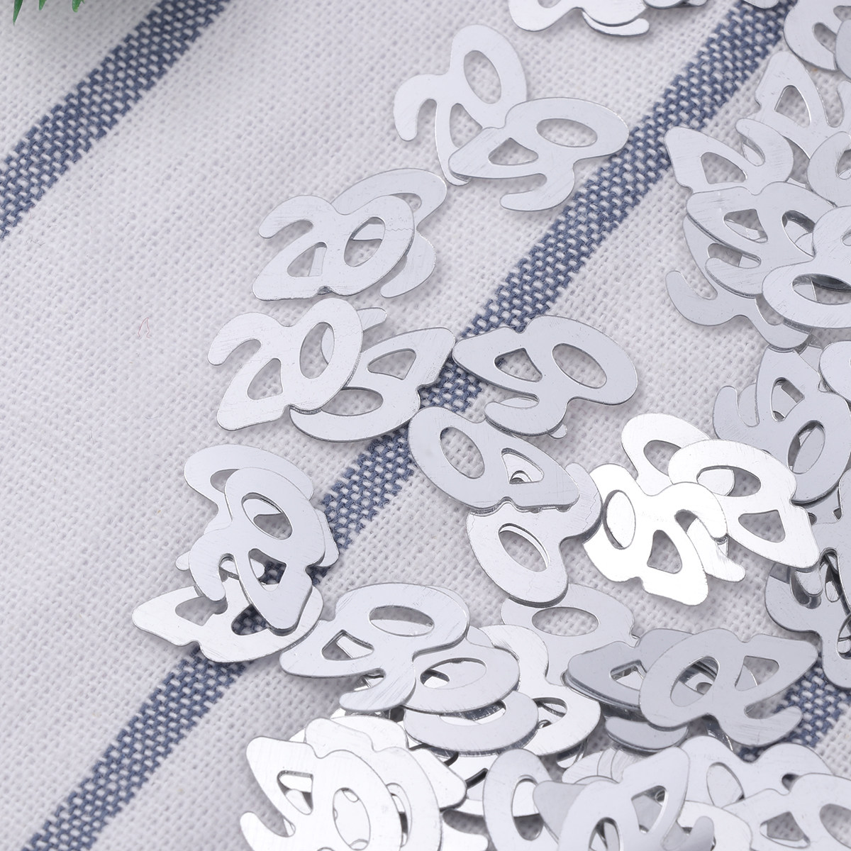 Wedding Supply Company - 1200Pcs Premium Number Confetti Silver Sparkling