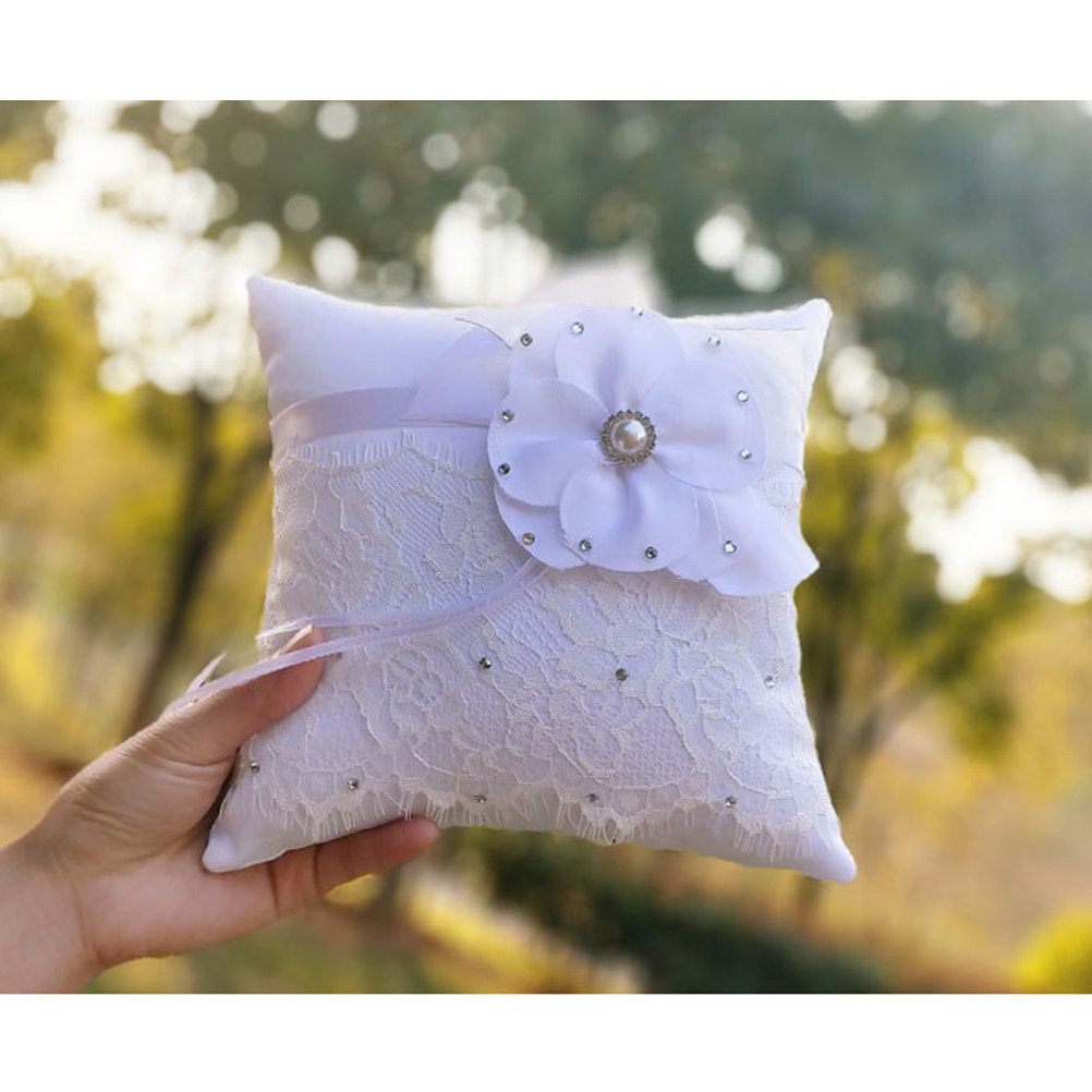 Wedding Ring Pillow Lace Flowe – Ring Bearer Pillow Bewertung und Preis