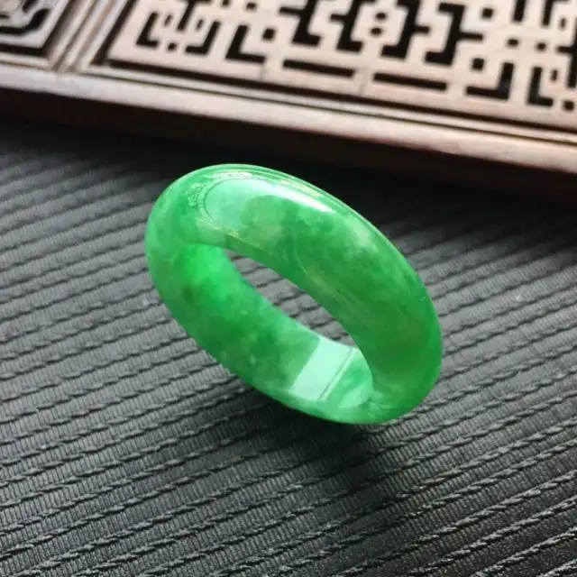 Natural Green Jade Ring Jadeit – Wedding Zone Bewertung und Preis