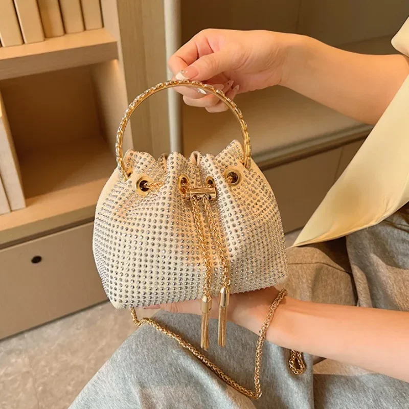 Luxury Diamonds Tassel Evening – Wedding Zone Bewertung und Preis