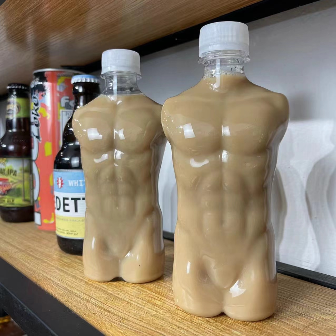 Creative Funny Muscle Man Wate – Wedding Water Supply Bewertung und Preis