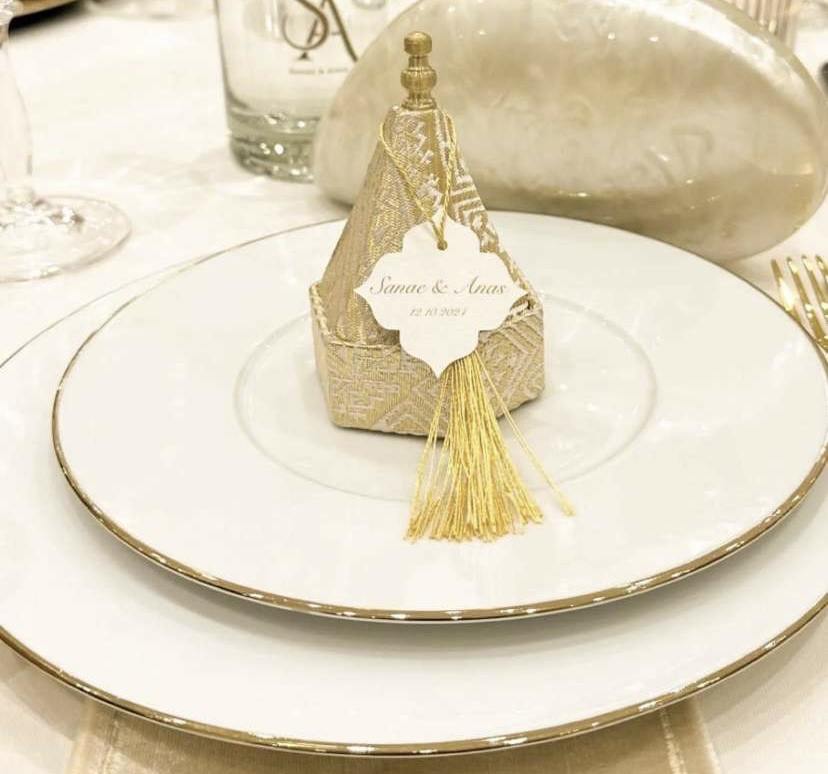 Custom Henna Day Tag For Guest – Wedding Supply Business Bewertung und Preis