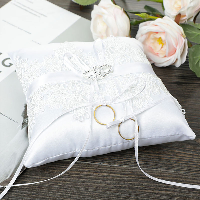 Double Bow Ribbon Pearls Roman – Ring Bearer Pillow Bewertung und Preis